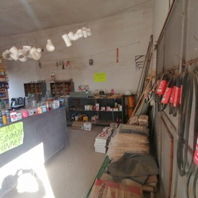 Bodega con Ferretería acreditada en Ejido San Agustín, 400 mts2 de Terreno.