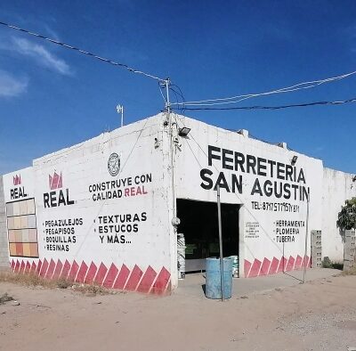 Bodega con Ferretería acreditada en Ejido San Agustín, 400 mts2 de Terreno.